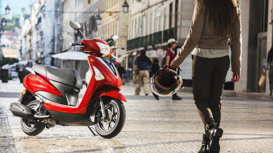 Yamaha Delight 2017 Red Scooter