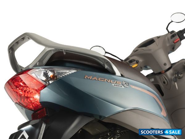 Ampere Magnus Grand Max