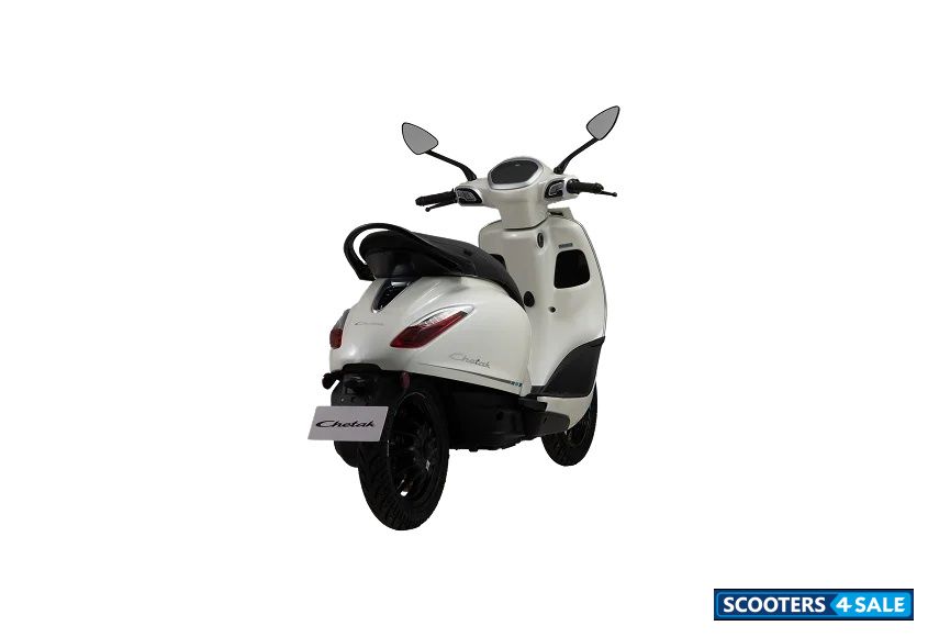 Bajaj Chetak C3502
