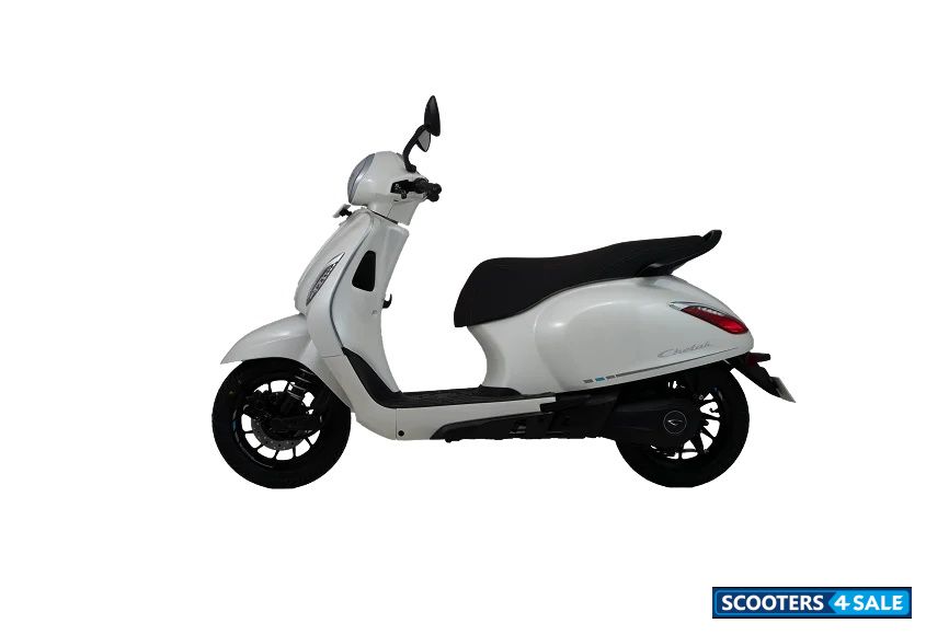 Bajaj Chetak C3502