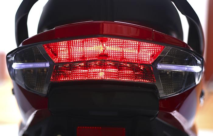 Benling Falcon - LED Brake Lights & Indicators