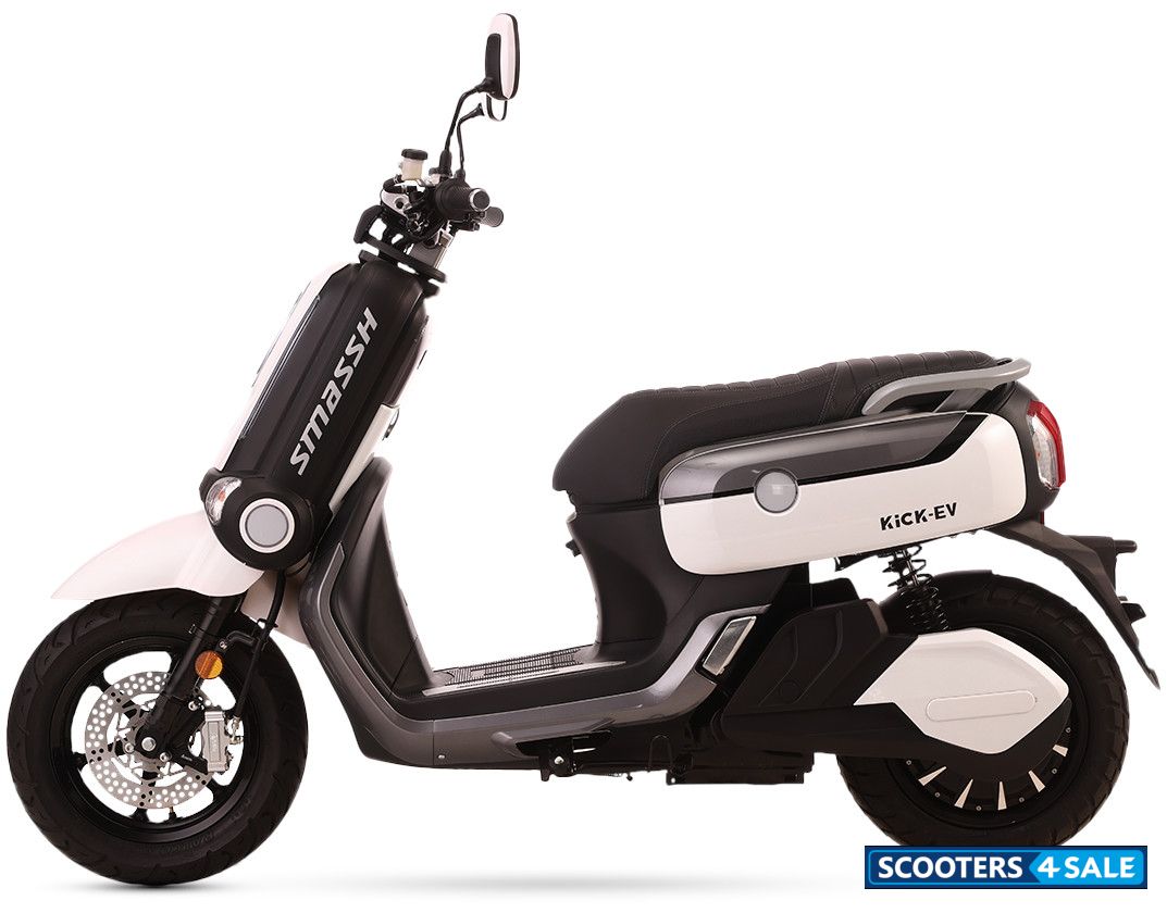 Kick EV Smassh Zircon White