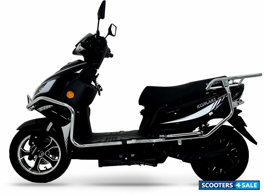 KOMAKI DT 3000 Jet Black