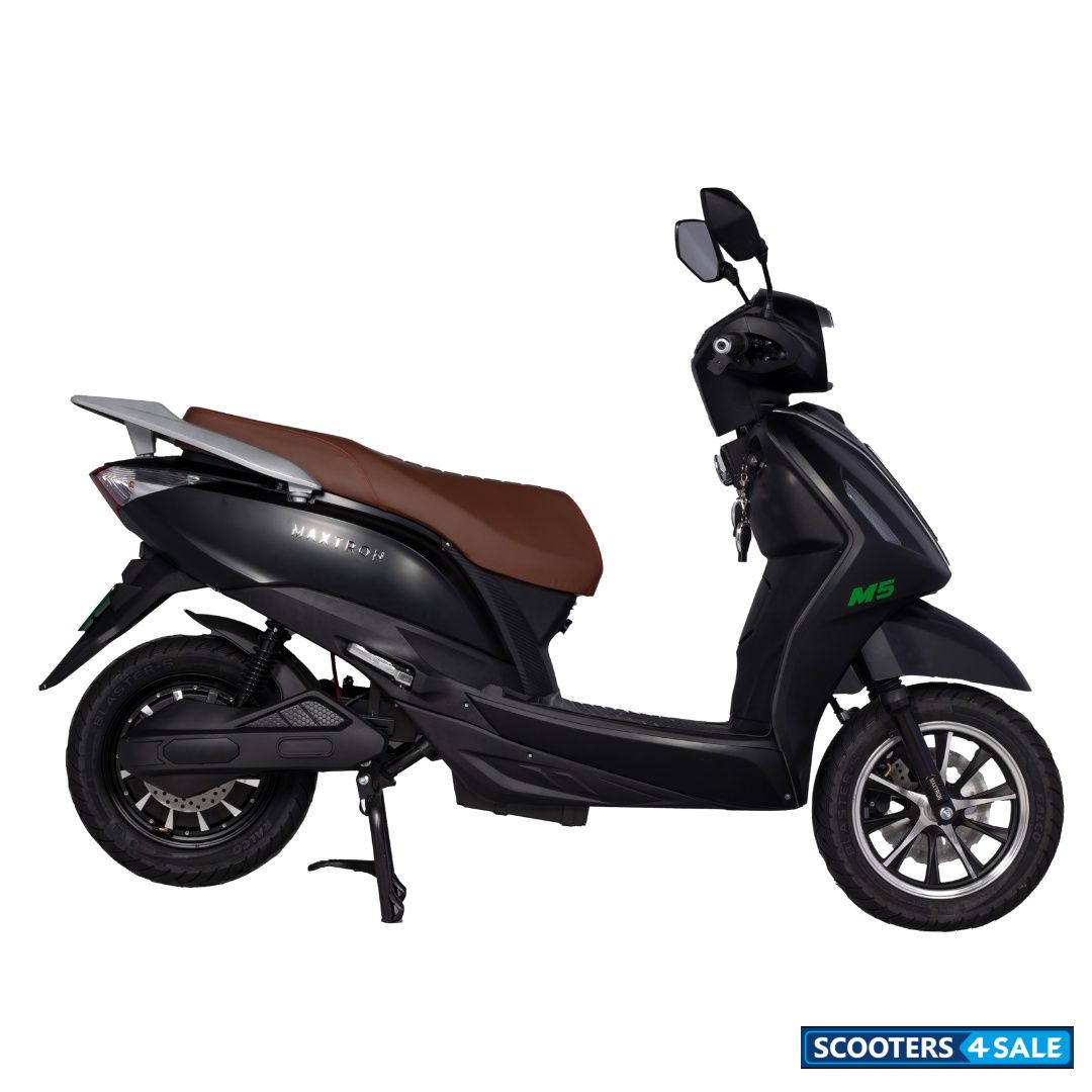 Maxtron M5 Matte Black