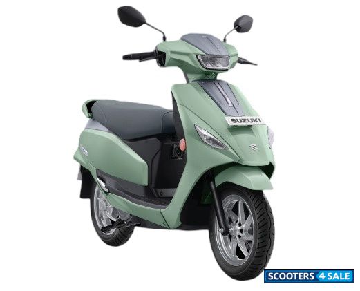 Suzuki e-Access Pearl Jade Green/ Metallic Mat Fibroin Grey