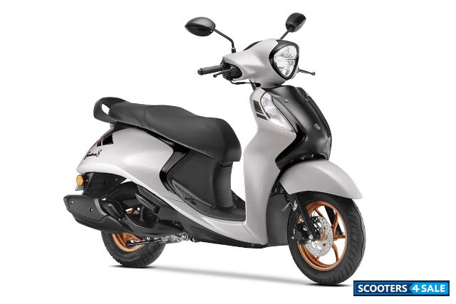 Yamaha Fascino 125 Fi Hybrid 2025