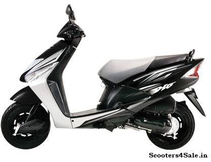 Honda Dio The Not So Good Ride For A Duo Scooters4sale